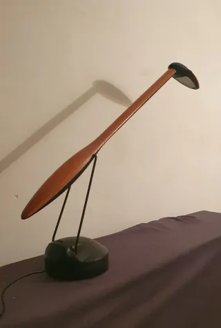 Lampada da tavolo vintage legno e plastica