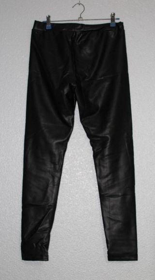 Leggings efecto piel negros