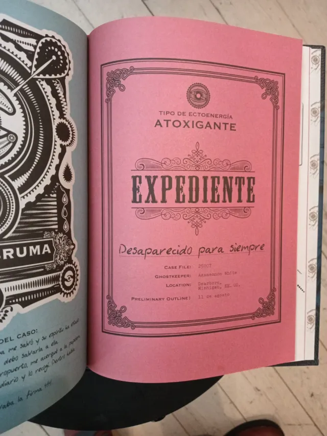 Guardianes de fantasmas : Diario de Agamemnon W...