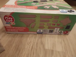 Tren de madera, ampliación y más coches