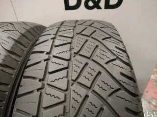 Neumáticos Michelin Latitude Cross 215/70 R16 104H