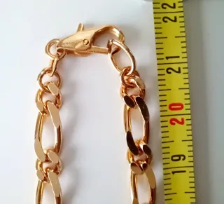 Collar cadena detalle central.