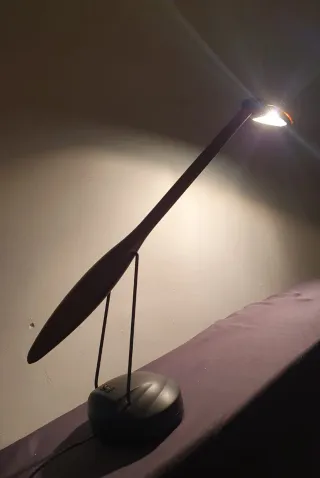 Lampada da tavolo vintage metallo e plastica