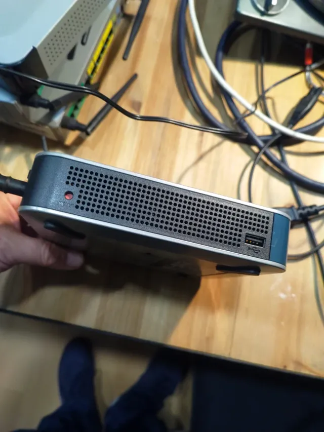 Router Cisco SRP 521W Business Pro