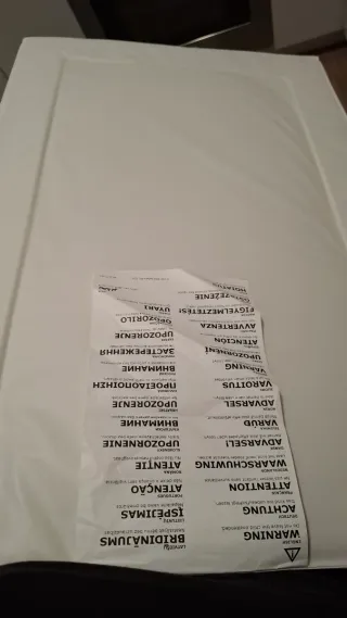 Cambiador bebé IKEA