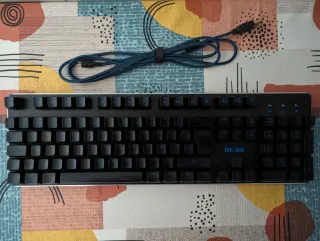 Teclado mecánico gaming Inves KB-9000