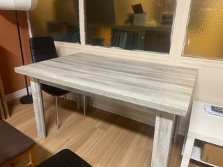 Mesa de comedor extensible gris