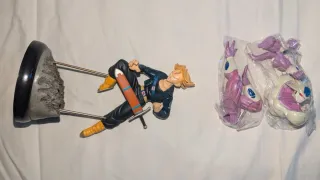 Diferentes Figuras de Colección Dragon Ball