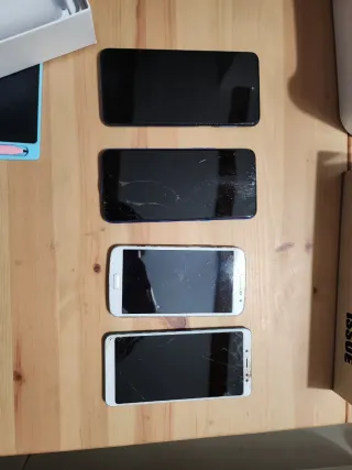 Móviles rotos para piezas