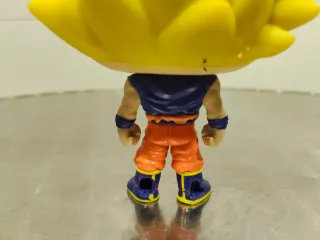 Funko Pop Goku 2020 sin caja