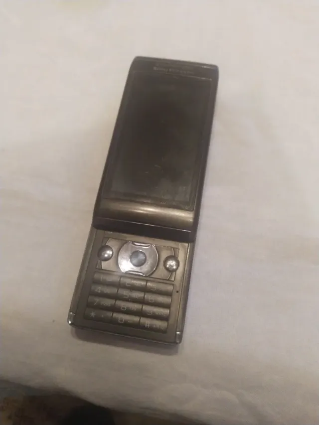 Sony Ericsson Aino