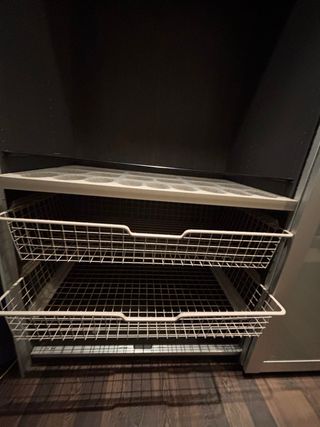 Armario puertas correderas Ikea.