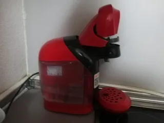 Cafetera Bosch Tassimo Roja