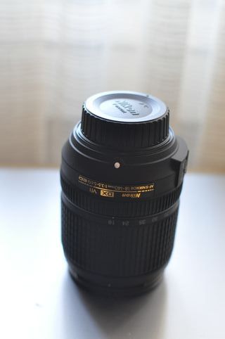 Objetivo Nikon DX VR 18-140mm f/3.5-5.6G ED