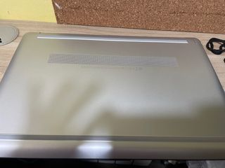 Portátil HP i5-8265U 1.6GHz 12GB RAM