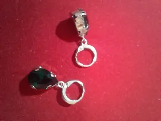 Conjunto de plata de ley con circonita verde