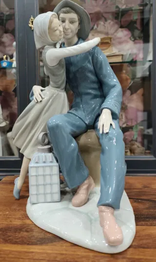 Figura Lladro El Beso