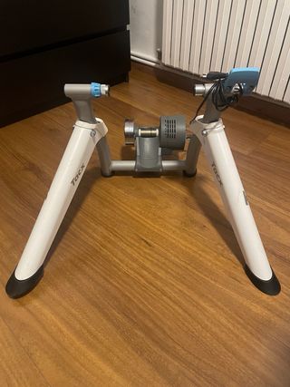 Rodillo Tacx Flow Smart Bicicleta