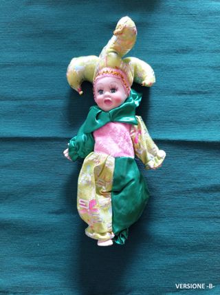 Bambola portafortuna in ceramica