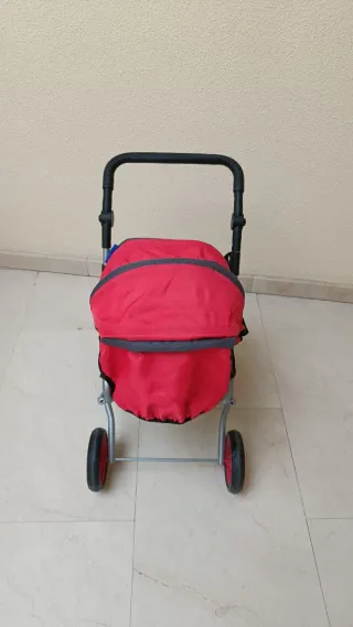 Carrito de bebé Juguettos rojo y gris