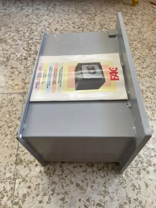 Caja Fuerte FAC Empotrable con Teclado Digital