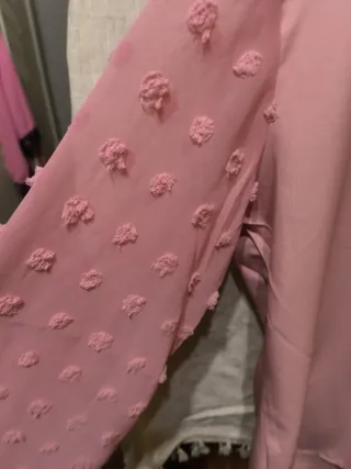 Blusa rosa manga obispo lunares