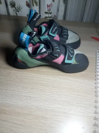 Scarpa vapor woman. Talla 37.5