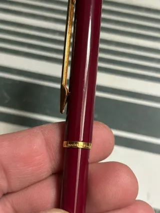 Bolígrafo Waterman con estuche