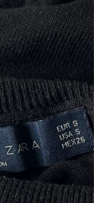 Jersey cuello alto negro