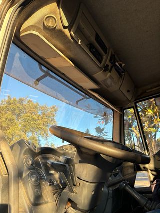 Camión Iveco Eurocargo 180E28