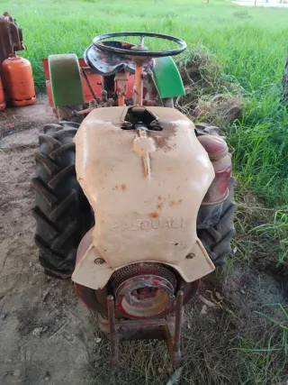 Tractor Pasquali con rotovator