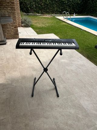 Soporte X para teclado/piano