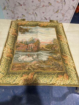 Tapiz decorativo paisaje cisnes