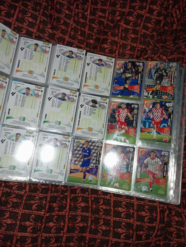 Álbum Megacracks 2025/26 Panini