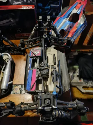 XRAY XB8 TT Equipo Completo