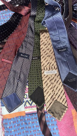 Lote de 16 Corbatas de Marca