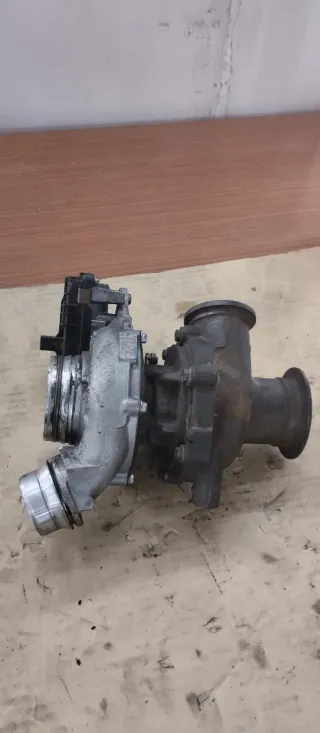 Turbocompresor BMW 2.0 d. 8570082