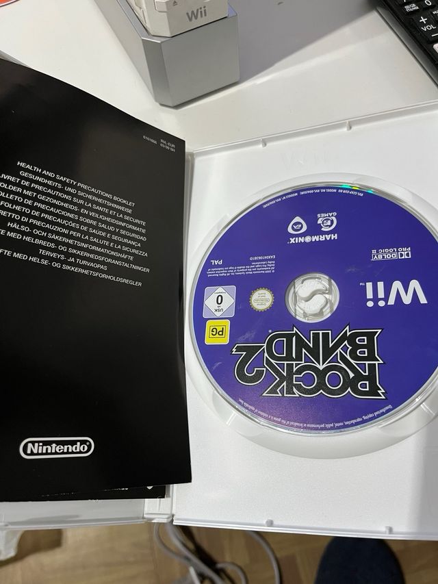 Pack guitarra wii, Guitar Hero y Rock band 2