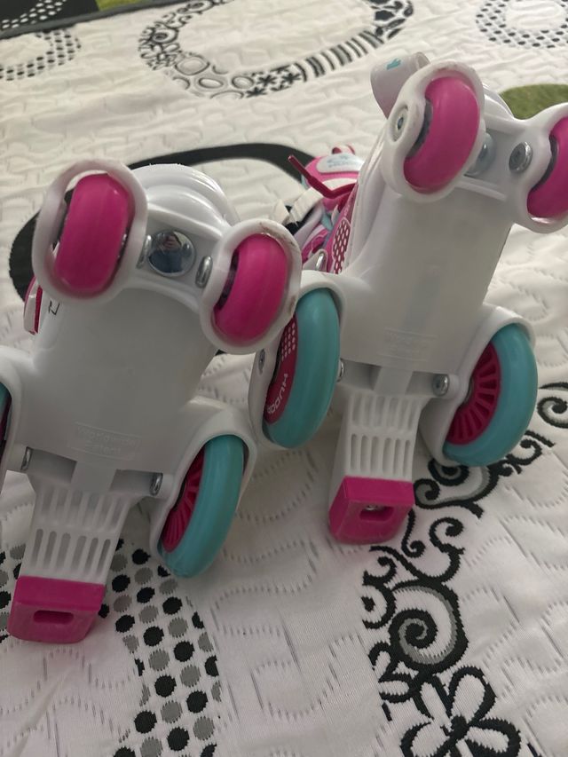 Patines Hudora niña rosas con corazones, poco uso