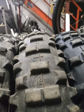 Neumático Mitas Terra Force Raya Verde