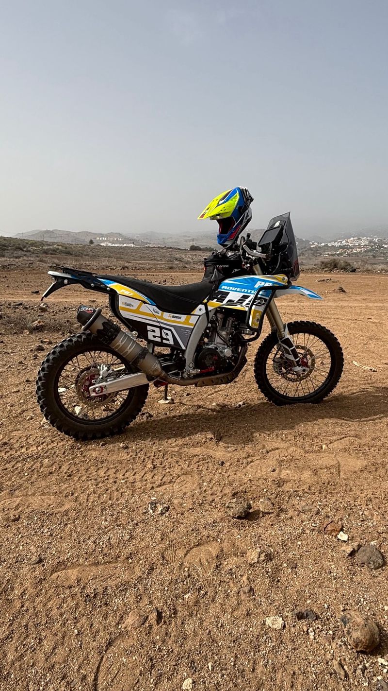 AJP PR7 EXTREME 2024 2700kms NUEVA CANARIAS