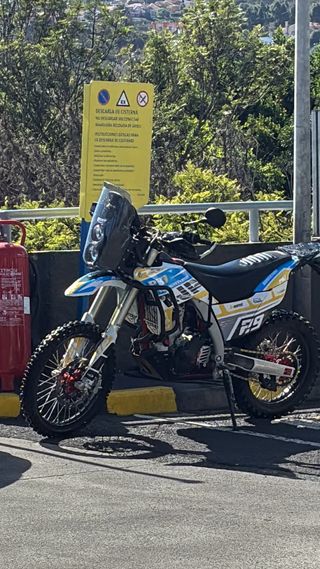 AJP PR7 EXTREME 2024 2400 kms NUEVA