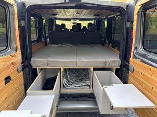 Opel Vivaro Larga 9 plazas 2.0cdti 115cv