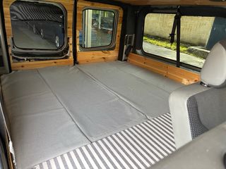 Opel Vivaro Larga 9 plazas 2.0cdti 115cv