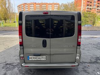 Opel Vivaro Larga 9 plazas 2.0cdti 115cv