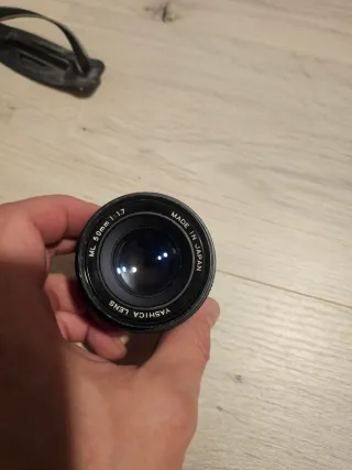 yashica fx-3 super.  Canon es 1000 5 Objetivos