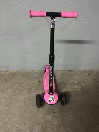 Patinete infantil rosa Sawyer