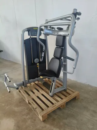 PRESS PECHO TECHNOGYM SELECTION!