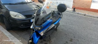 Yamaha NMAX 125 cc Azul y Gris NEGOCIABLE.