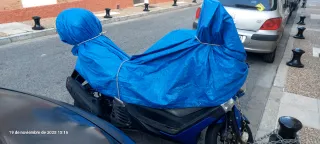Yamaha NMAX 125 cc Azul y Gris NEGOCIABLE.